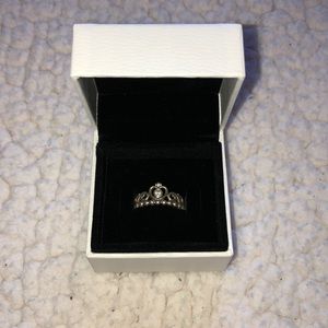 Beautiful Pandora princess ring